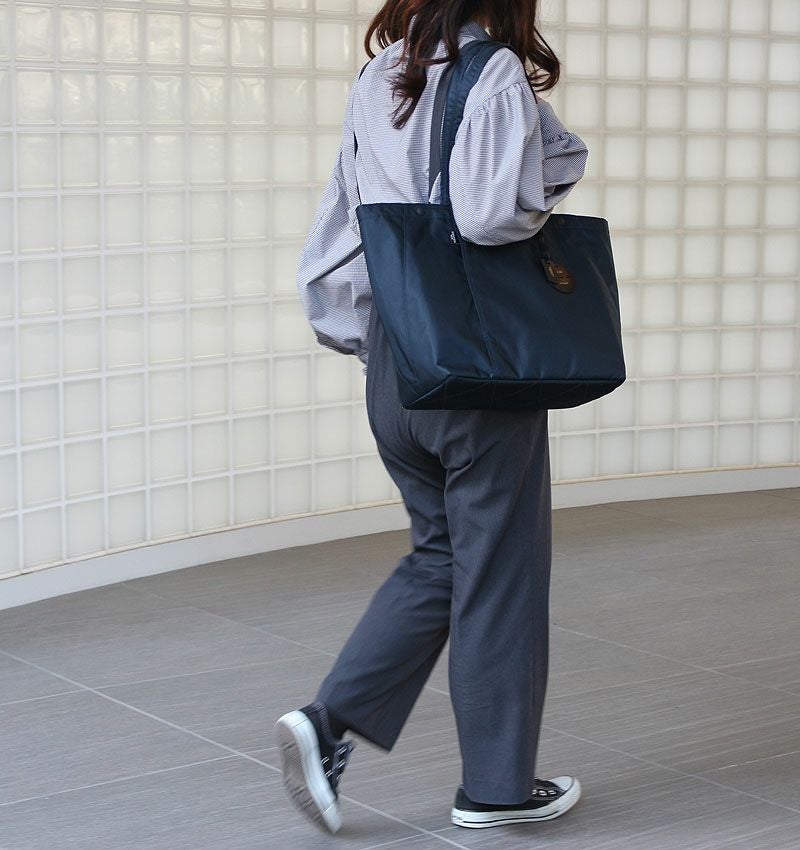 000000006487-17.jpg?size=xl&w=