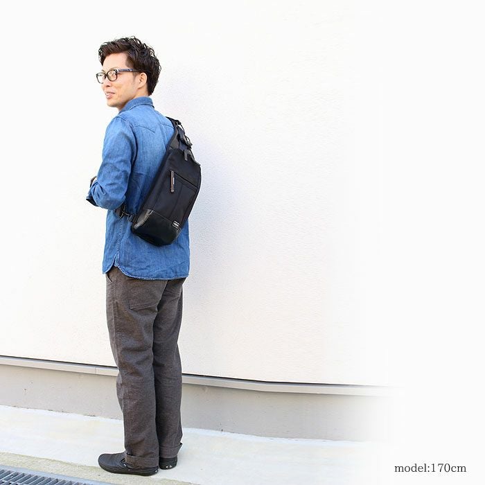 PORTER ポーター ヒート スリングショルダーバッグ | TOZAI NANBOKUYA