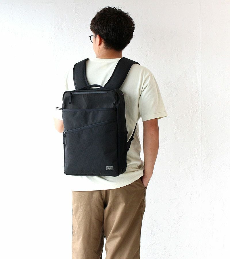 000000006714-02.jpg?size=xl&w=