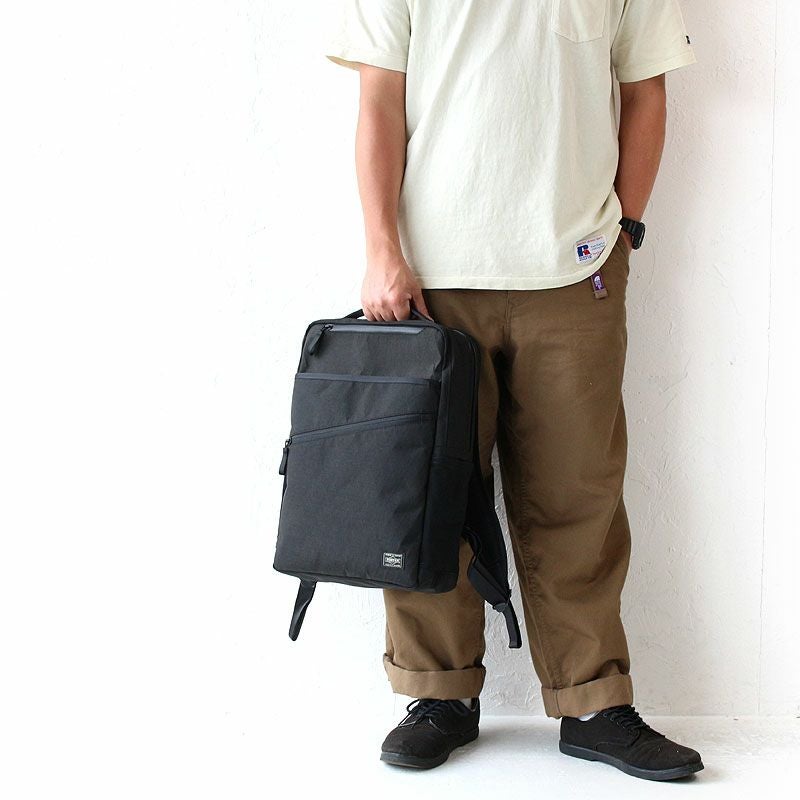 000000006714-04.jpg?size=xl&w=