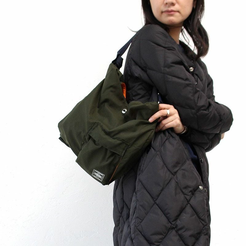 000000006872-16.jpg?size=xl&w=