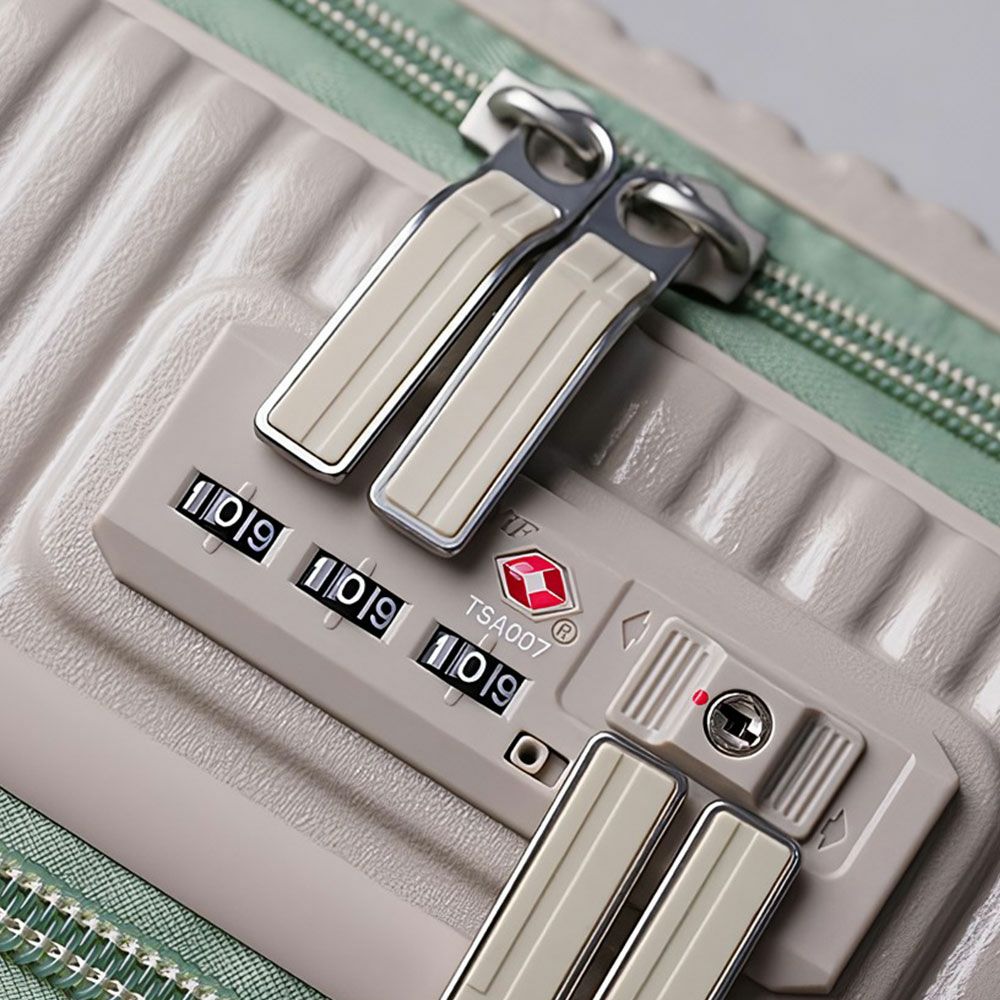エギ38本サイズ色々ケース付き アウトレット LEGEND WALKER ブレイドアルミニウム-ビズ 1513-38