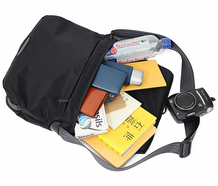 Manhattan Portage ブラックレーベル ショルダーバッグ | TOZAI NANBOKUYA