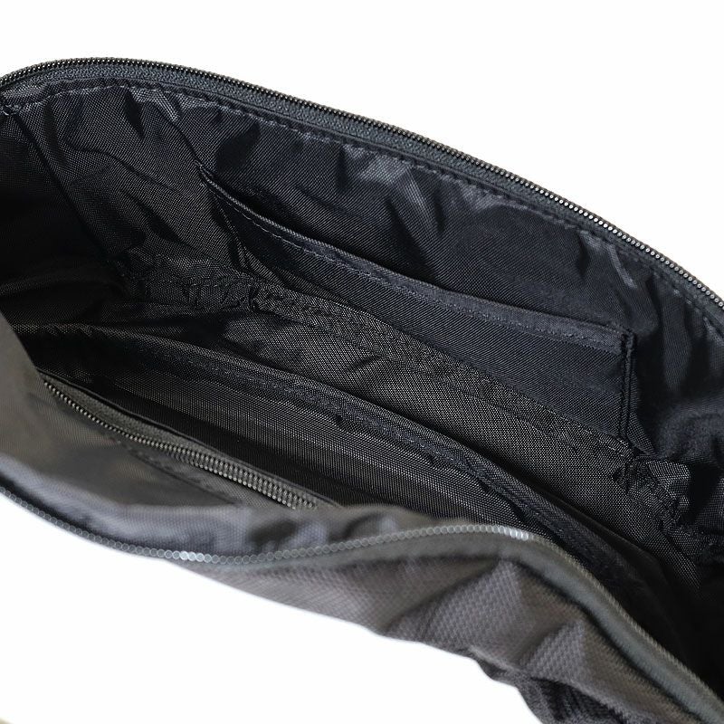Manhattan Portage ブラックレーベル ボディバッグ | TOZAI NANBOKUYA