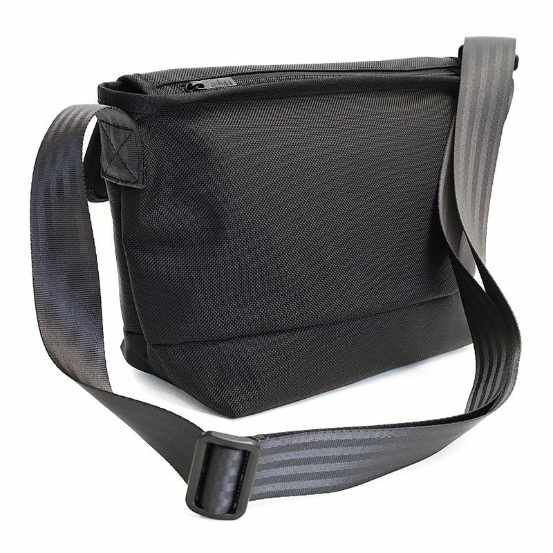 Manhattan Portage ブラックレーベル ショルダーバッグ | TOZAI NANBOKUYA