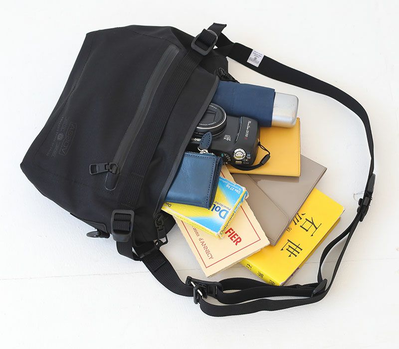 アス　ファニーパック　テント　ライナー Sailrite® Waxed Canvas Fanny Pack Kit - Sailrite