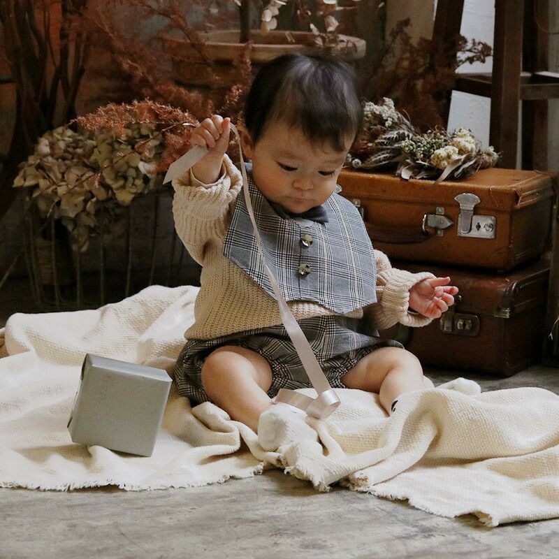 ★シュクレ様購入品★familiaロンパース・スタイ　セット Lien de famille フォーマル 蝶ネクタイスタイ＆パンツセット | TOZAI