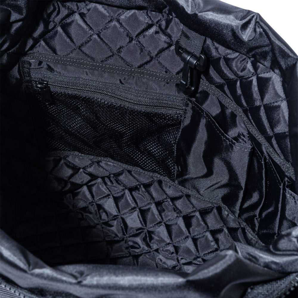 NEW ERA 2WAY トートバッグ 22L | TOZAI NANBOKUYA