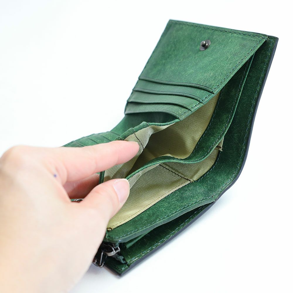 BAGGY PORT ブオナ 二つ折り財布 | TOZAI NANBOKUYA