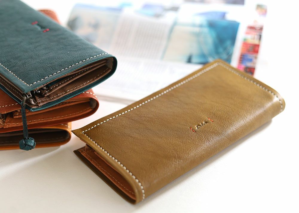 Dakota ピアッタ 長財布 | TOZAI NANBOKUYA