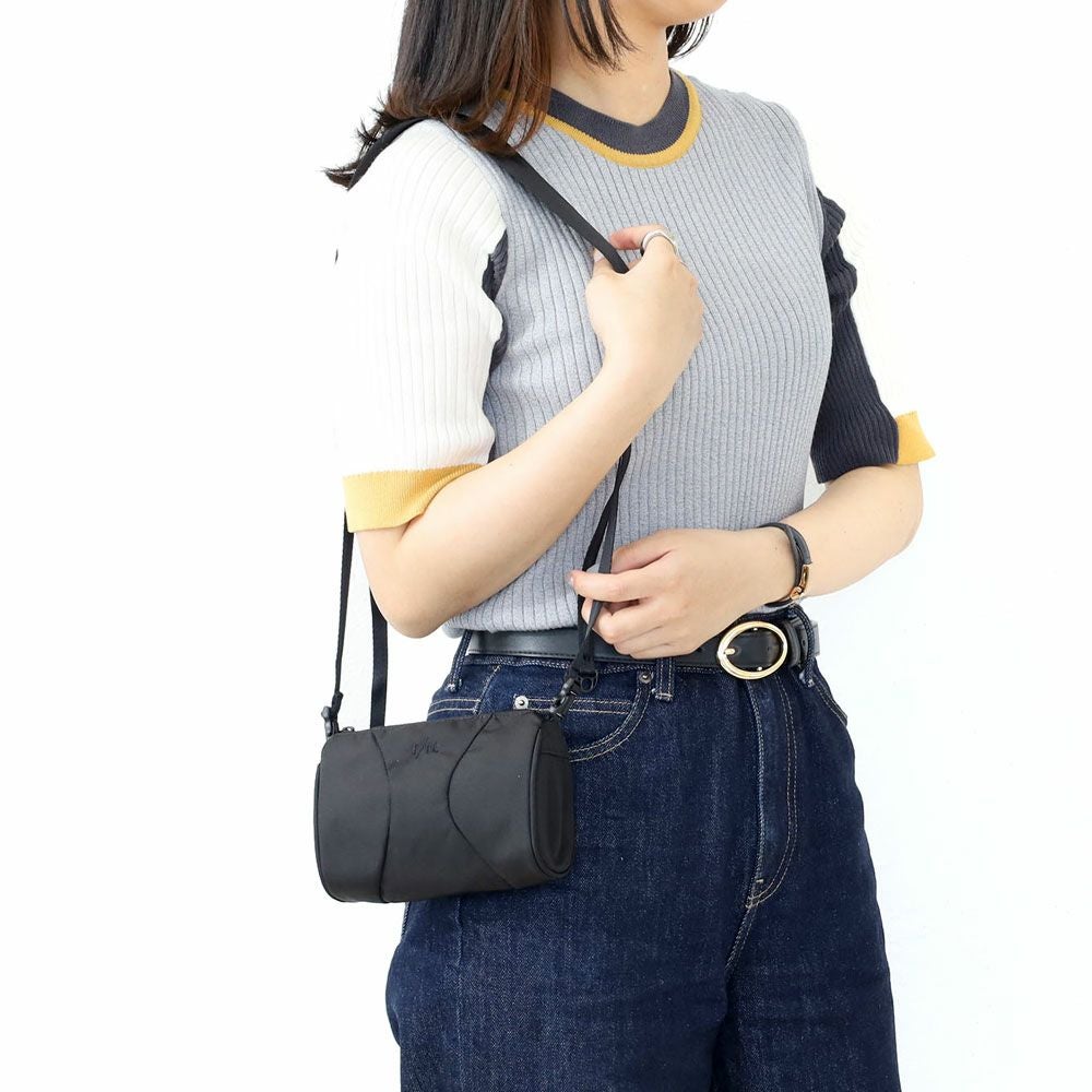 F/CE. ショルダーバッグ | TOZAI NANBOKUYA