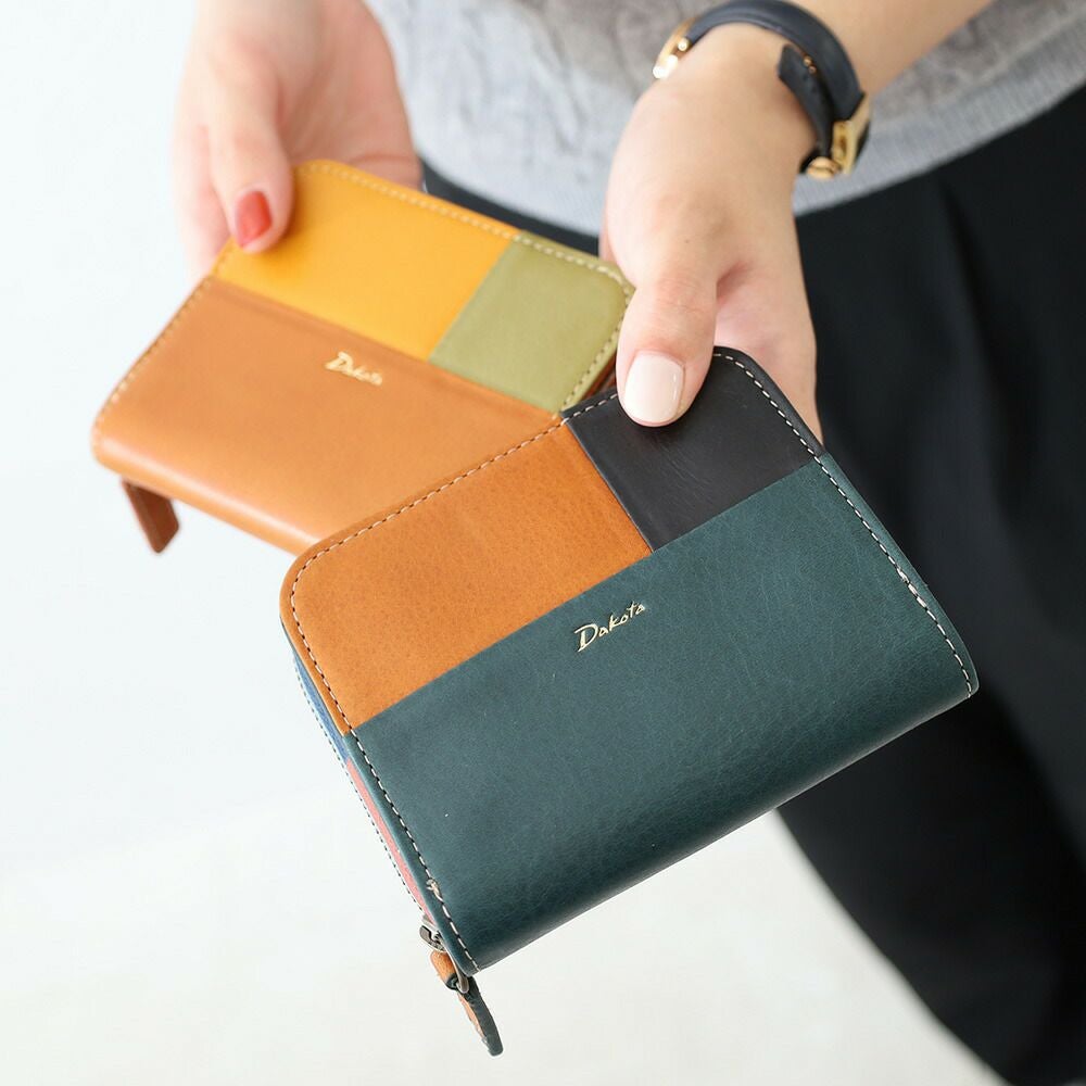 Dakota ブロッコ 二つ折り財布 | TOZAI NANBOKUYA