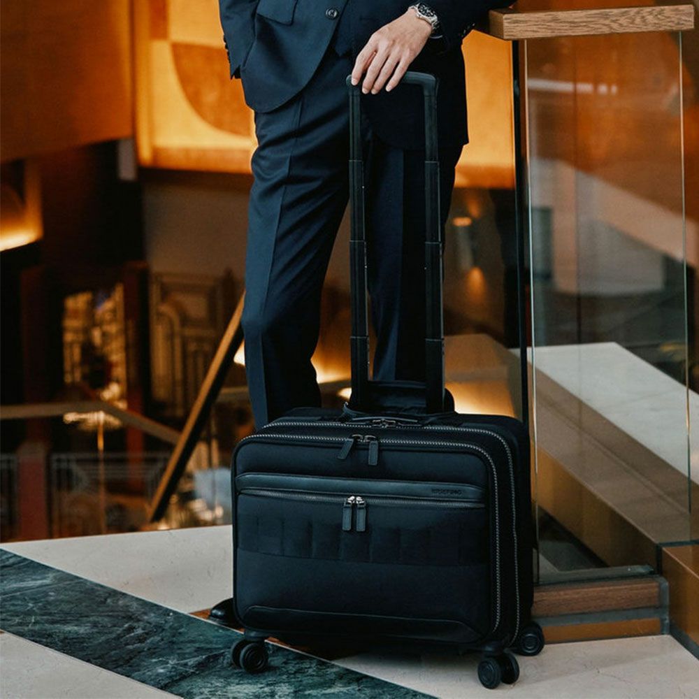 タイムセール15%OFF】BRIEFING フュージョン スーツケース | TOZAI