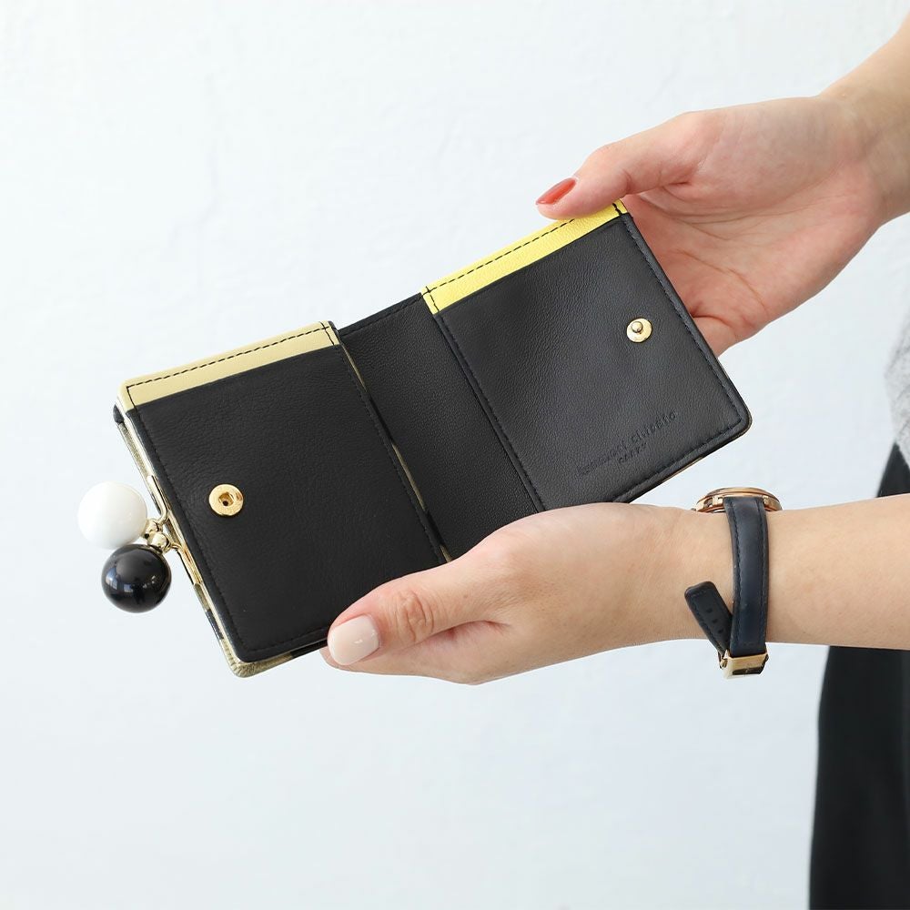 tsumori chisato CARRY フルムーンドット がま口二つ折り財布 | TOZAI