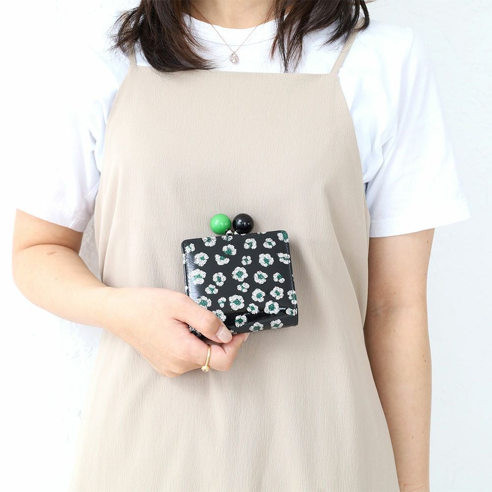 000000012883-02.jpg?size=xl&w=