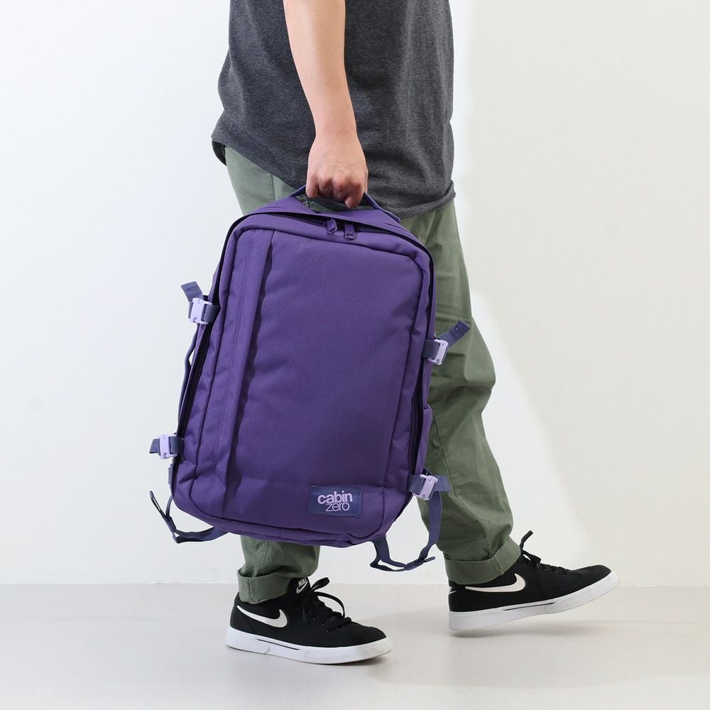 CABINZERO クラシックプラス32L リュックサック | TOZAI NANBOKUYA