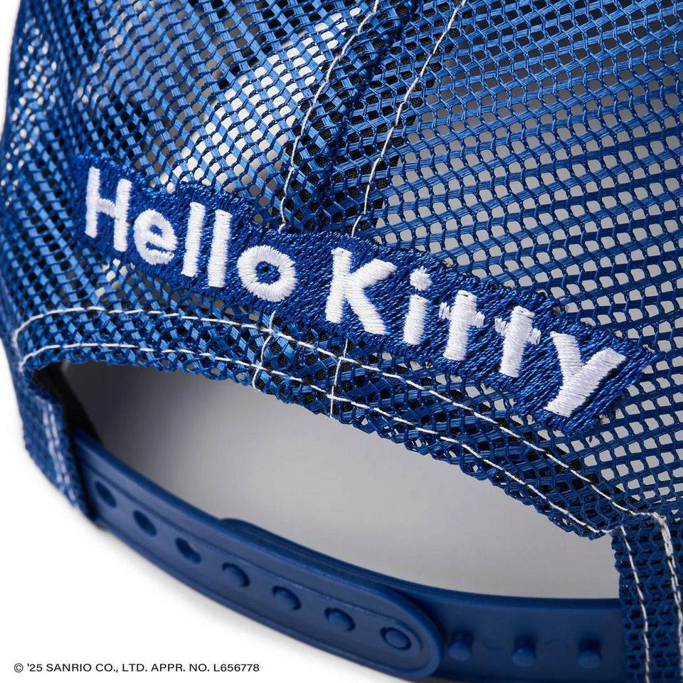 倉庫移管のため一週間以内に発送】NEW ERA ハローキティ キャップ