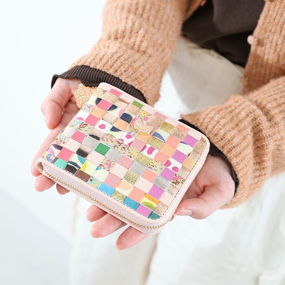 tsumori chisato CARRY エポネコメッシュ 二つ折り財布 | TOZAI NANBOKUYA