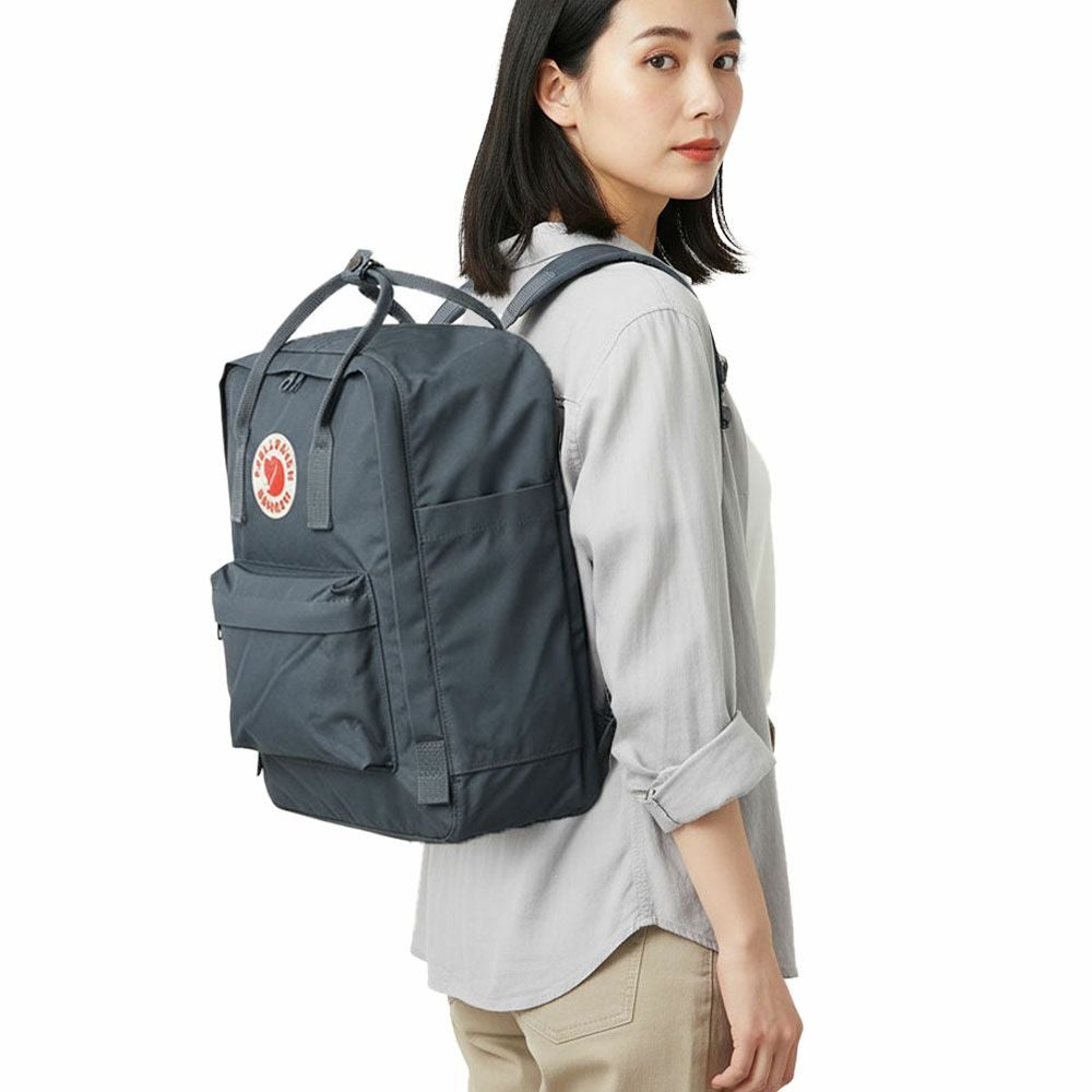 FJALLRAVEN Kanken Laptop 15 リュックサック | TOZAI NANBOKUYA
