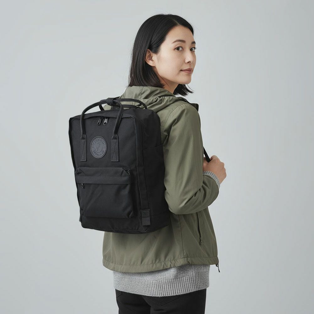 FJALLRAVEN Kanken No. 2 Black リュックサック | TOZAI NANBOKUYA