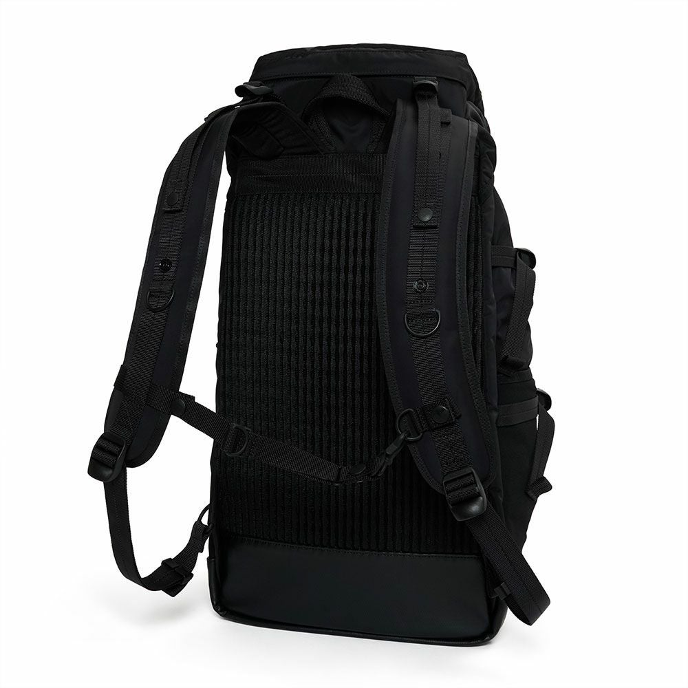PORTER ブラックバックパック　リュック Review of the PORTER THINGS DAYPACK, a sophisticated all-black