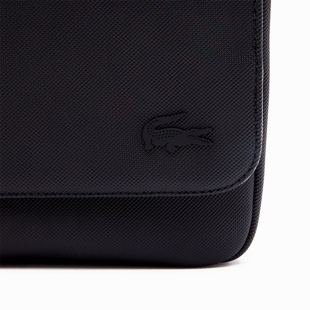 LACOSTE メンズクラシック スリムフラップサッチェルバッグ | TOZAI