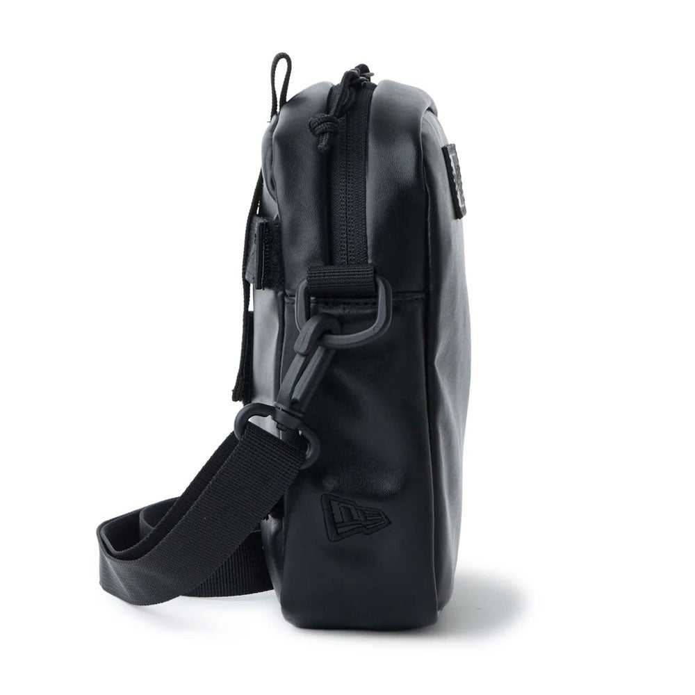 NEW ERA Shoulder pouch2 シンセティックレザー ショルダーポーチ 1.7L